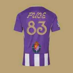 Puce83