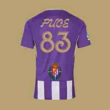 Puce83